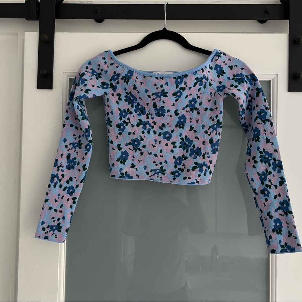 Zara Blue Off-the-Shoulder Crop Sweater